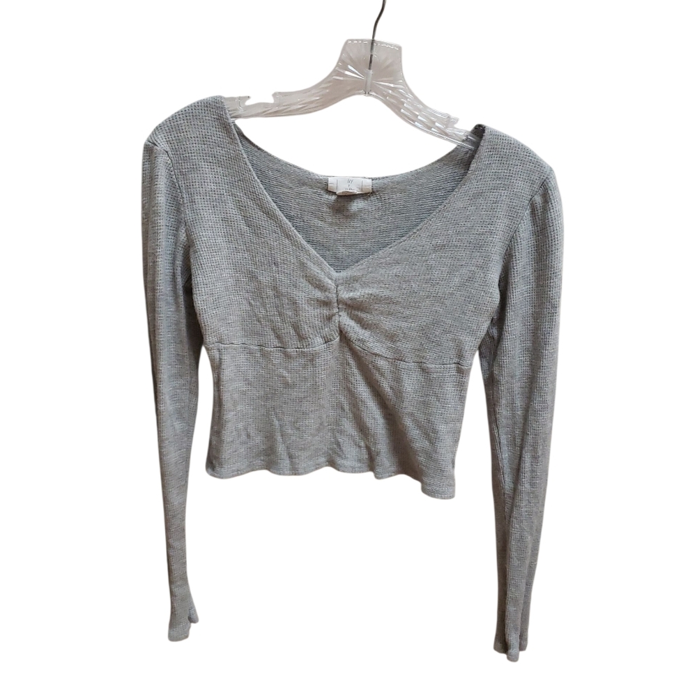 Ivy And Main Gray V-Neck Long Sleeve Women's Top Size S Cropped Rayon